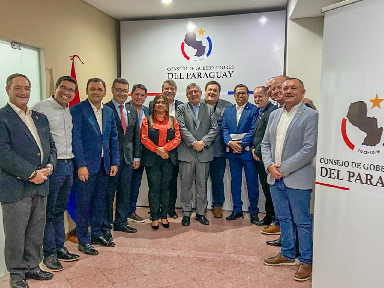 Min. Rojas destaca rol clave de gobernadores para el éxito del programa Hambre Cero y la reducción de la pobreza en el país