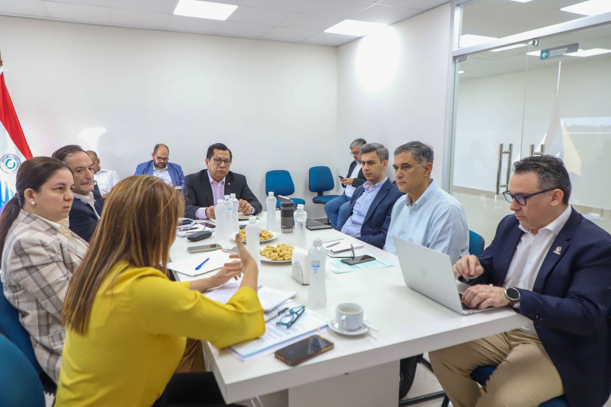 Gabinete Social empieza a delinear estrategias para fortalecer a la clase media